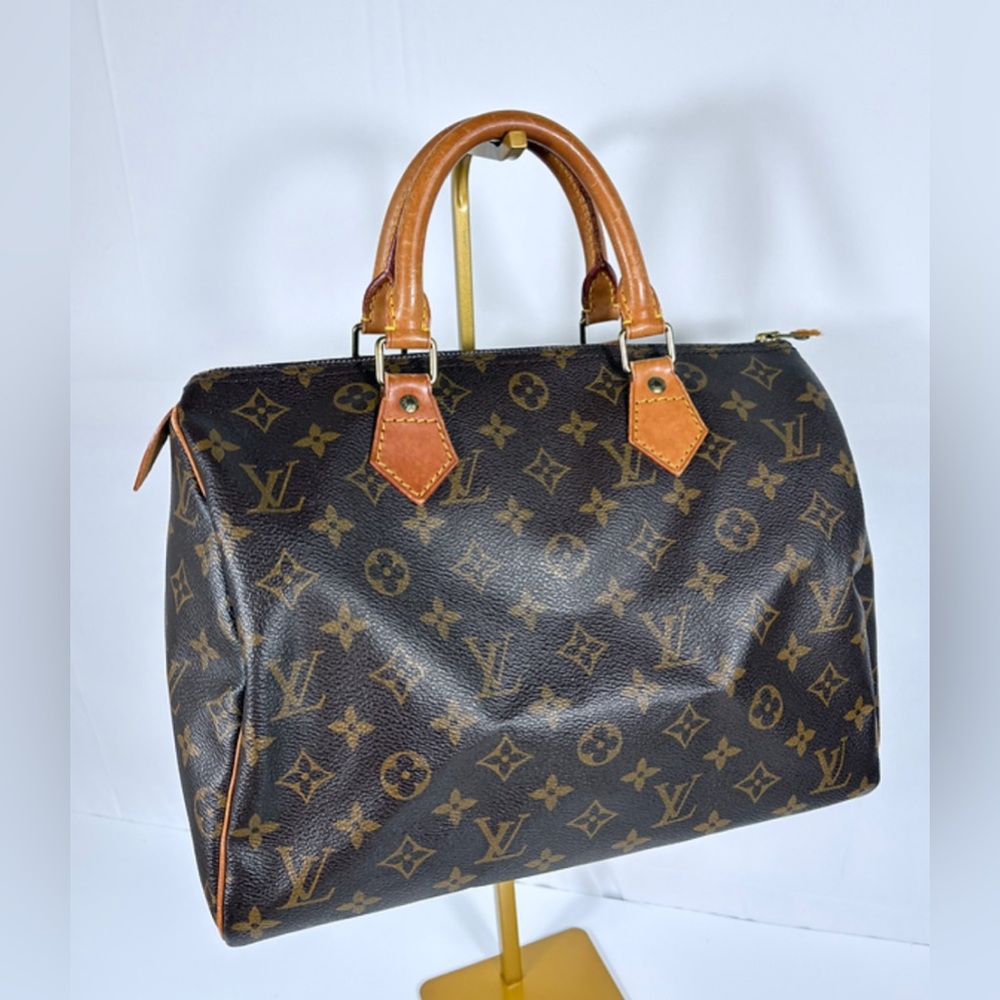 Louis Vuitton Monogram Speedy 30